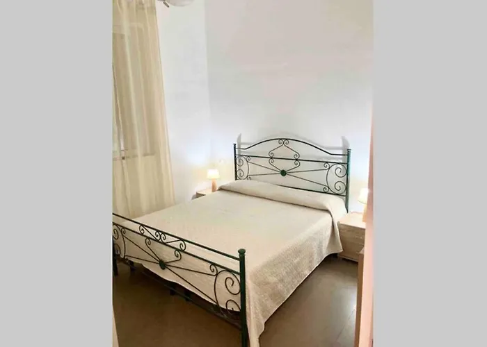 A Casa Di Mattia Tra Il Mare E Il Borgo Apartment *